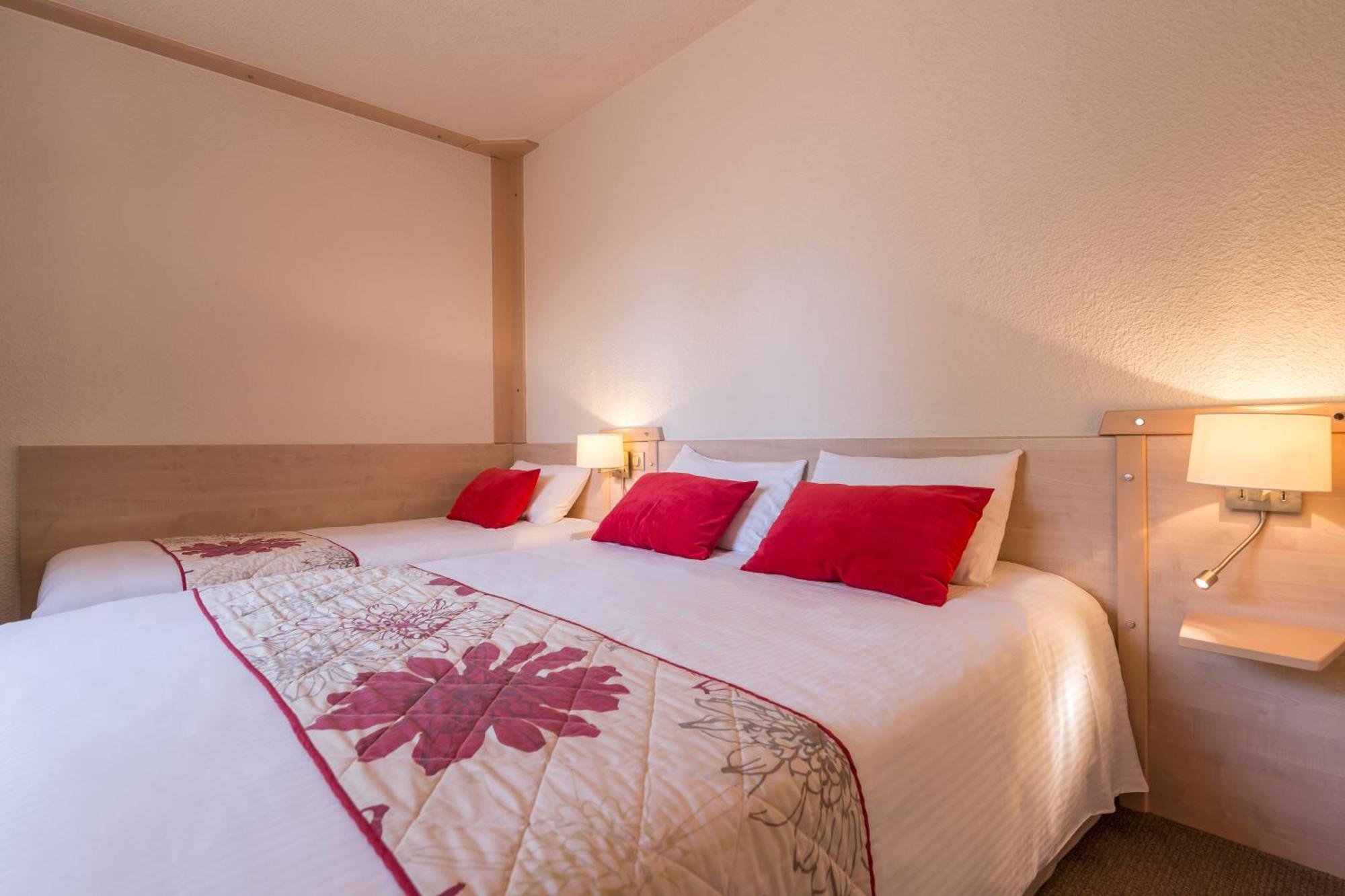 Le Bois Dormant-Hotel Restaurant & Spa Logis Hotel ชอมปาญโญล ห้อง รูปภาพ