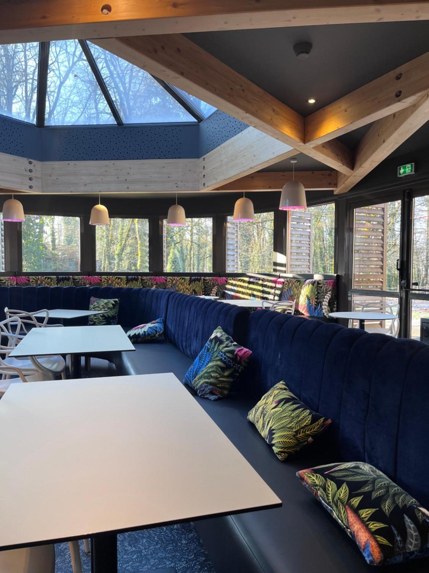 Le Bois Dormant-Hotel Restaurant & Spa Logis Hotel ชอมปาญโญล ภายนอก รูปภาพ