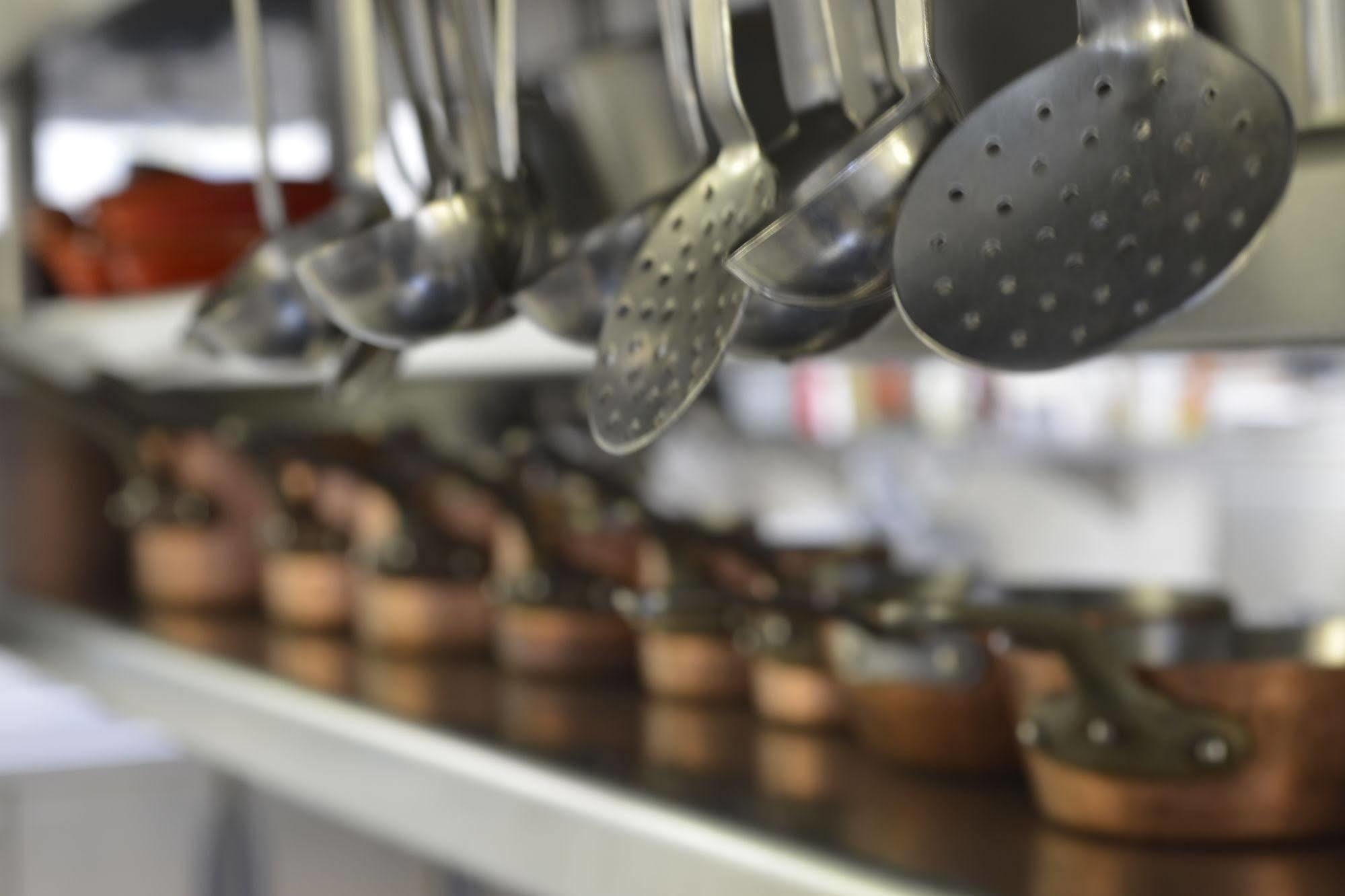 Le Bois Dormant-Hotel Restaurant & Spa Logis Hotel ชอมปาญโญล ภายนอก รูปภาพ